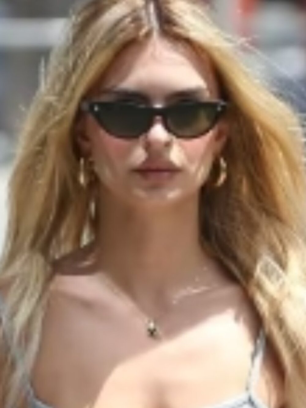 Oliver Peoples Zasia blue womens cat eye sunglasses OV5379SU 1670/R5 w/case